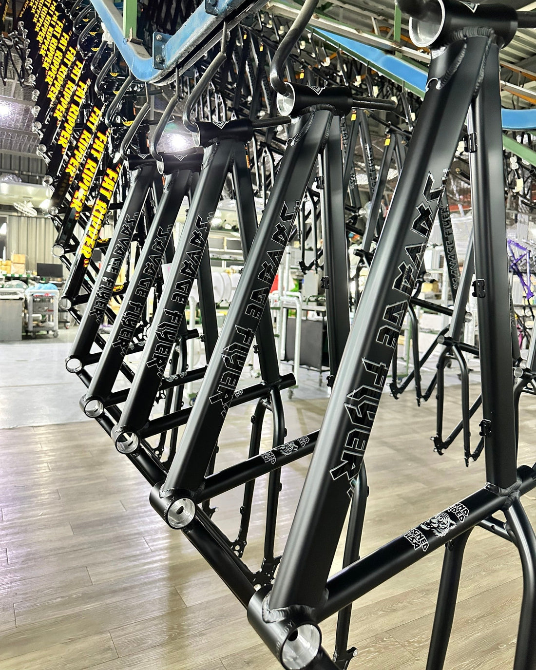 Savage Flyer & Fat Ripper—Get Ready!