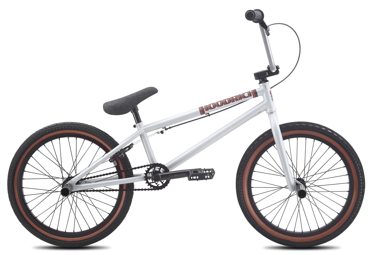 Hoodrich (2016)