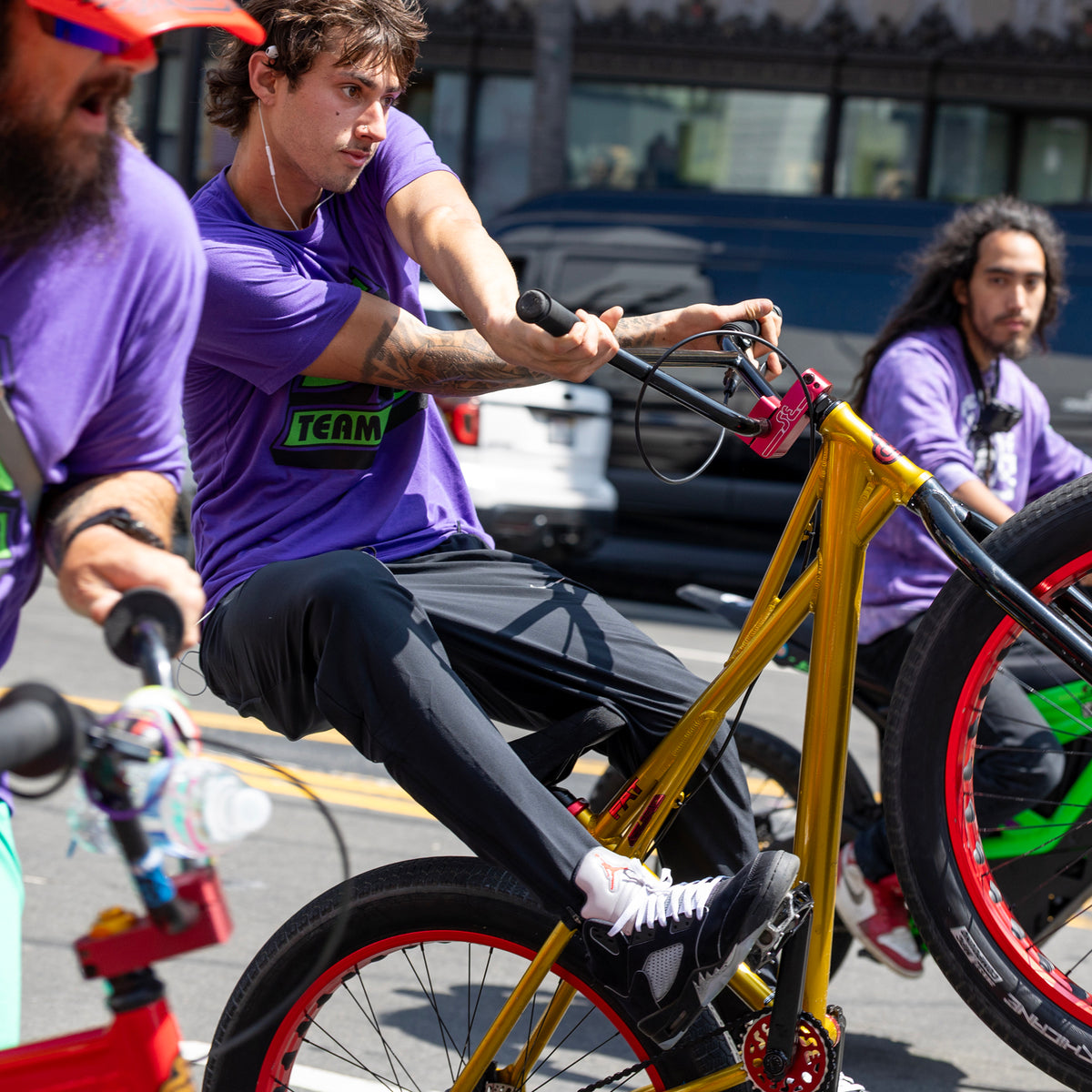 Team Riders – SE BIKES