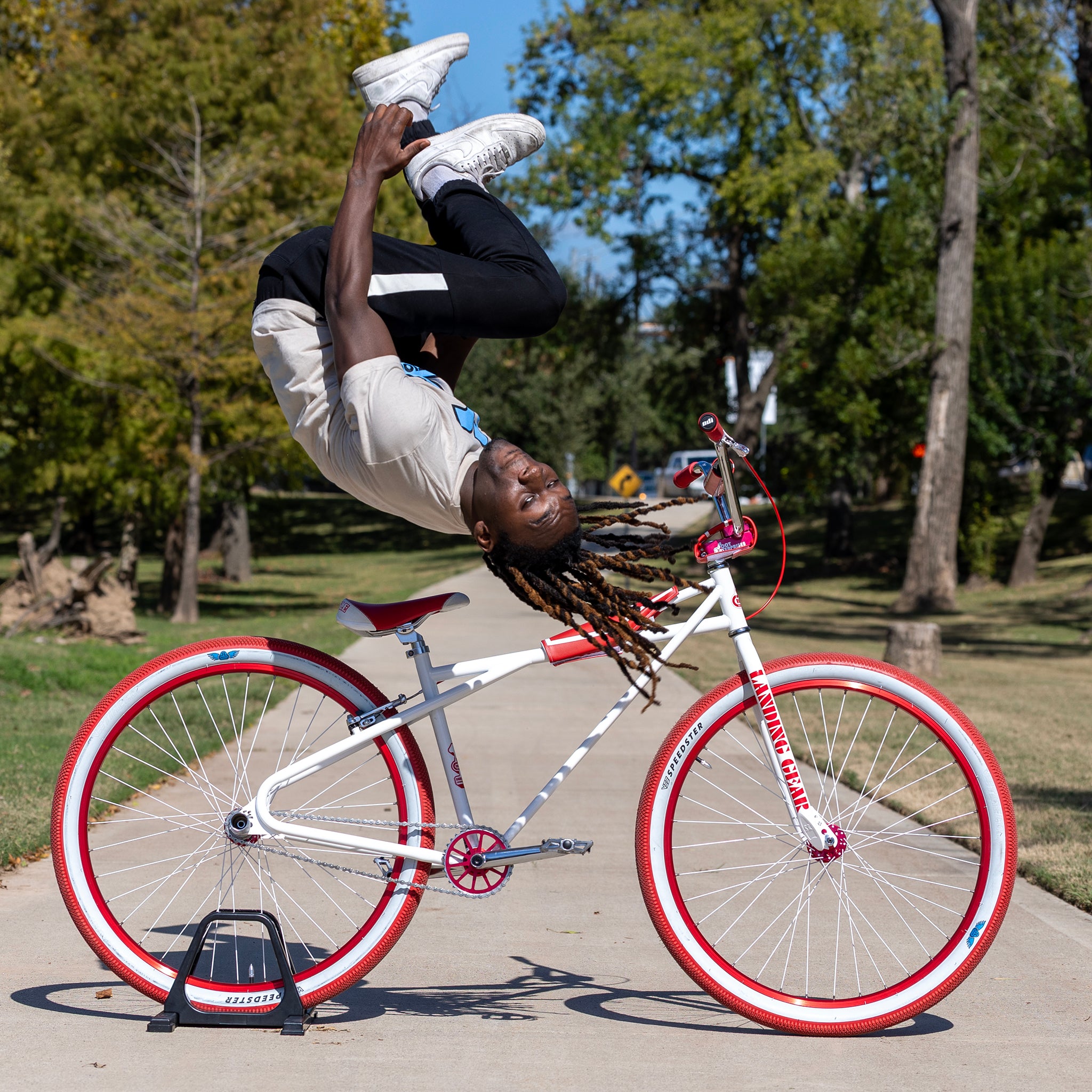 Quadangle Looptail 29"